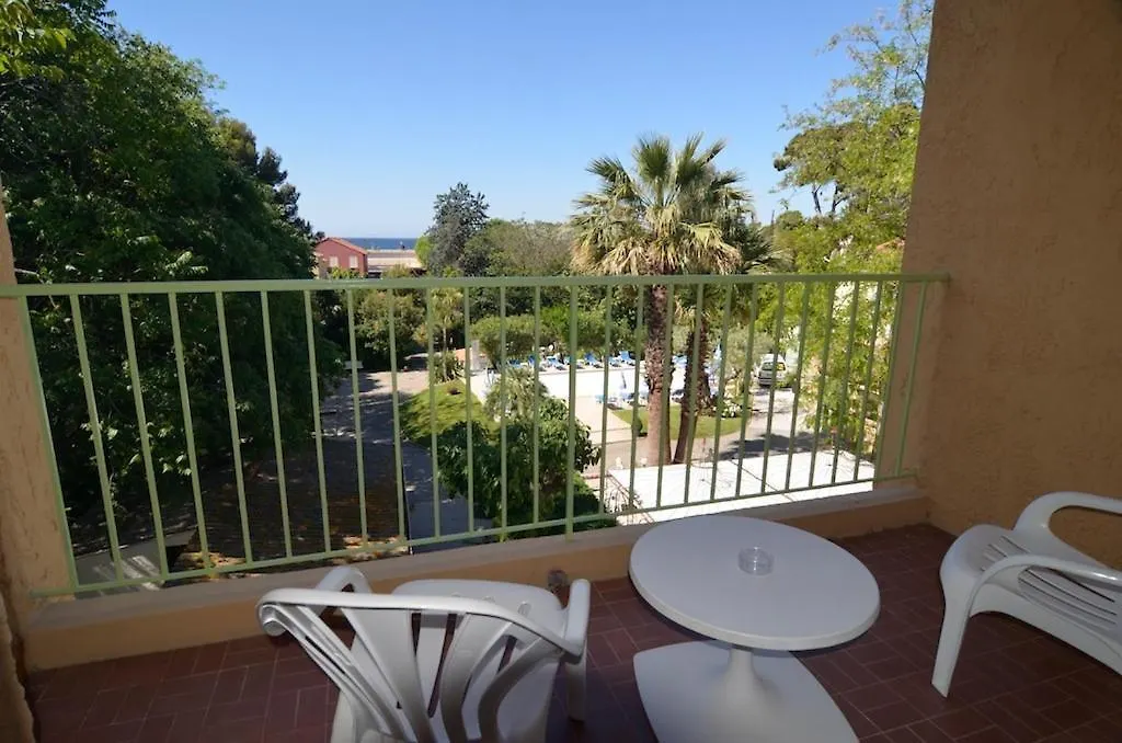 Le Petit Nice Hotel Saint-Cyr-sur-Mer 2*,